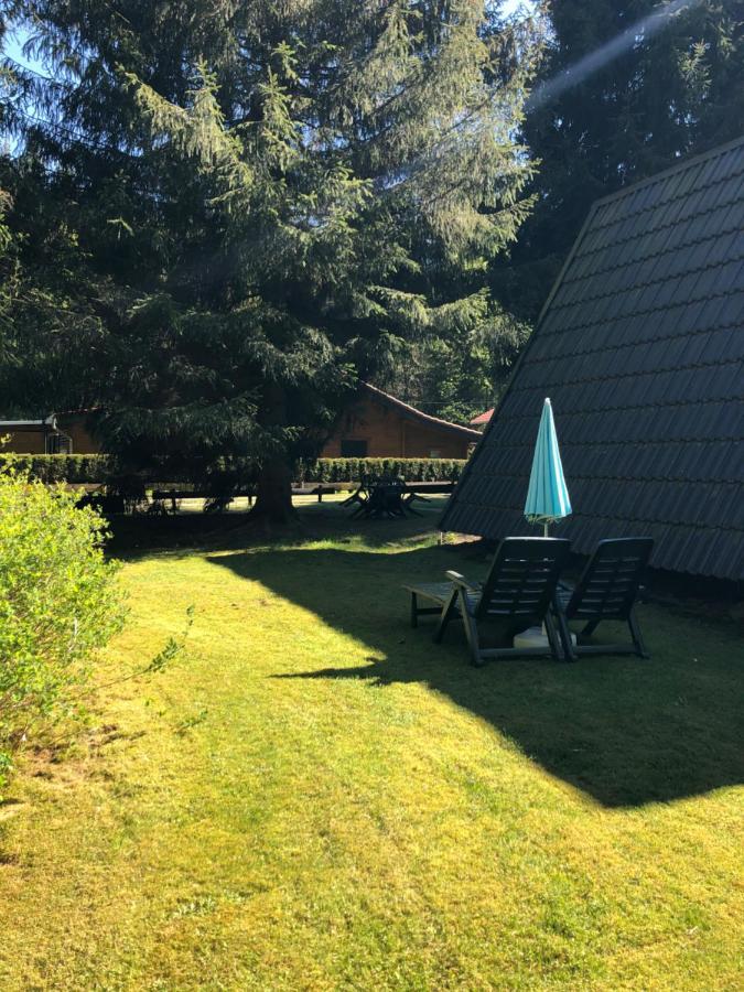 Ferienhaeuser Am Waldschloesschen 劳滕塔尔 外观 照片