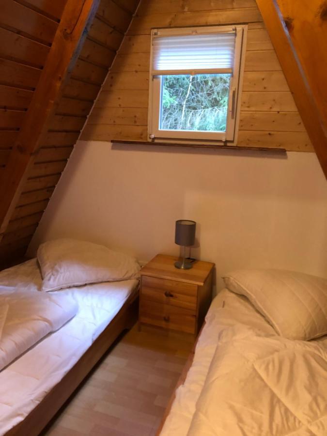 Ferienhaeuser Am Waldschloesschen 劳滕塔尔 外观 照片