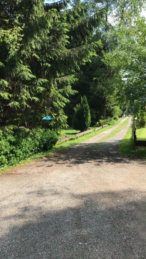 Ferienhaeuser Am Waldschloesschen 劳滕塔尔 外观 照片